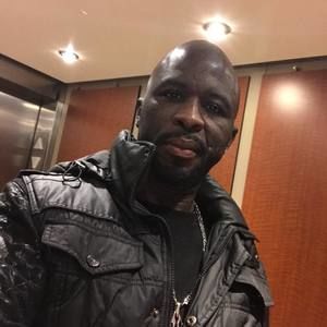 Meet your Posher, Bouba